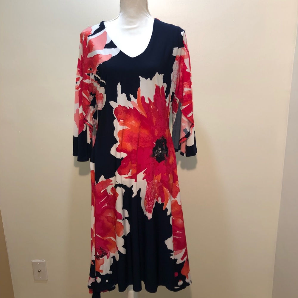 Marc Bouwer Unlimited butterfly sleeve dress
